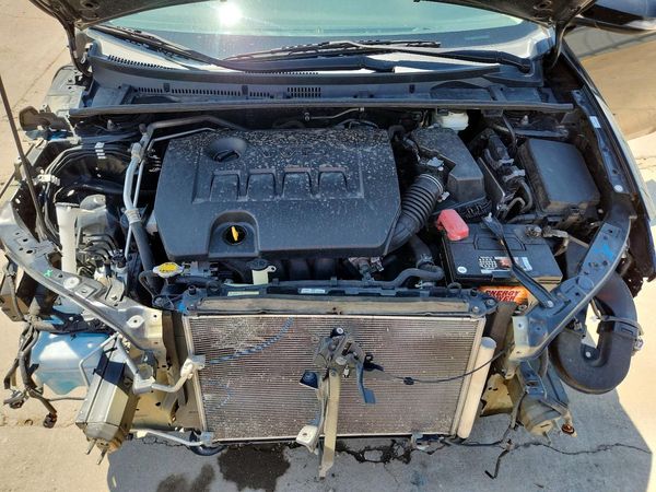 2015 TOYOTA COROLLA