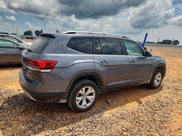 2018 VOLKSWAGEN ATLAS Launch Model