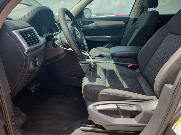 2018 VOLKSWAGEN ATLAS Launch Model