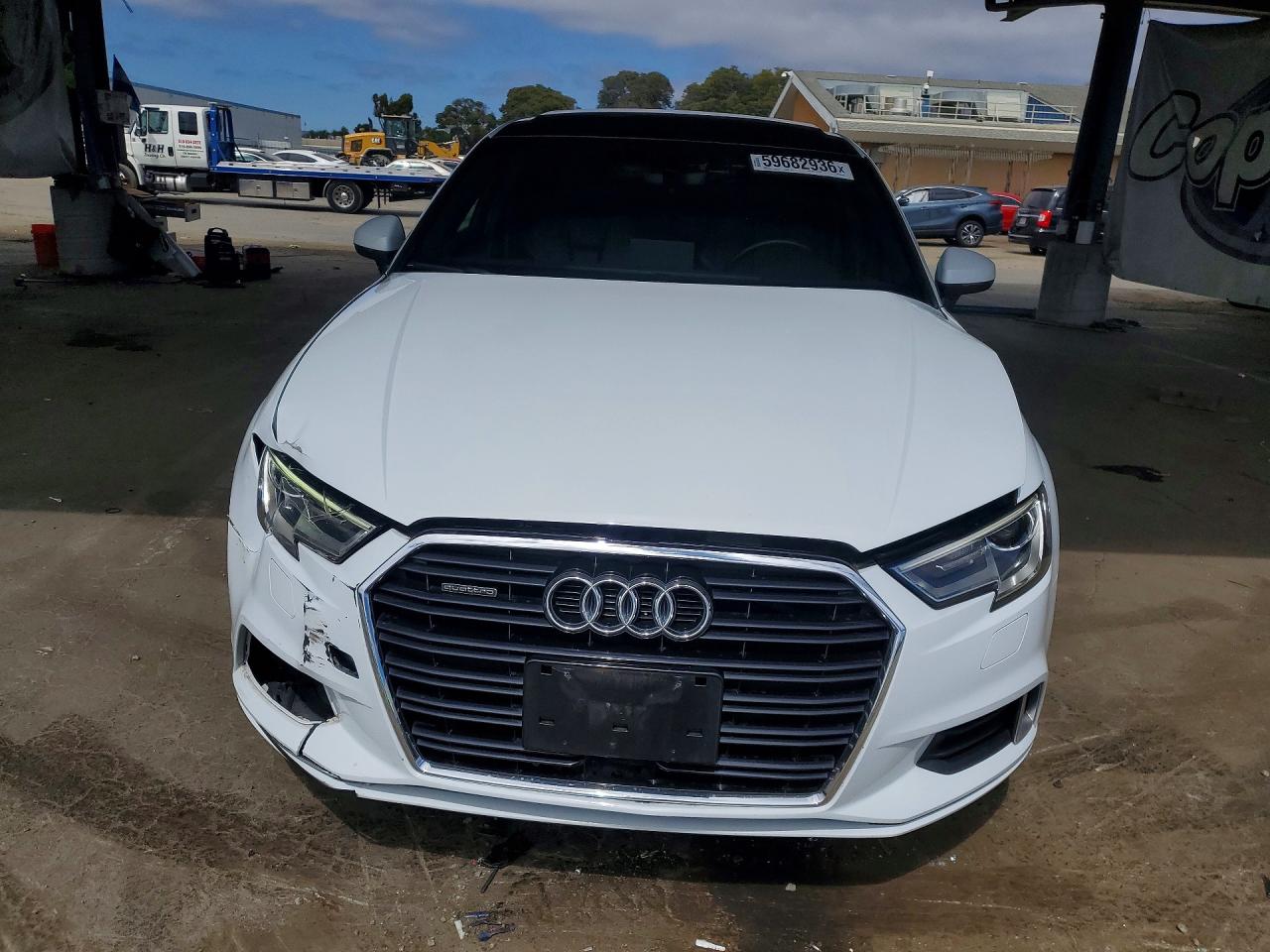 2017 AUDI A3 quattro Premium