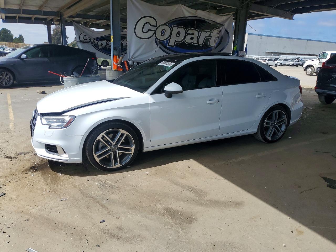 2017 AUDI A3 quattro Premium