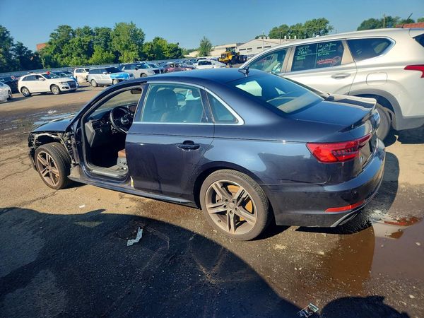 2017 AUDI A4