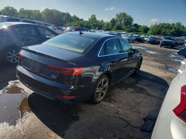 2017 AUDI A4