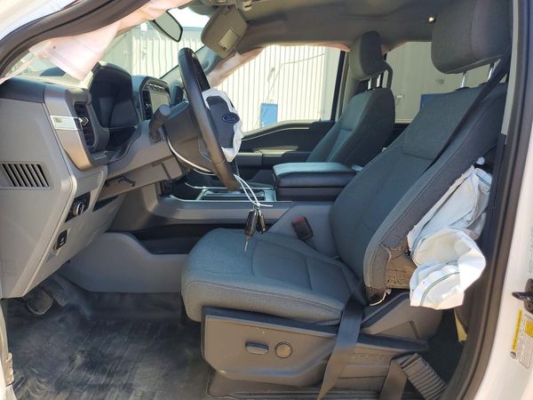 2024 FORD F150