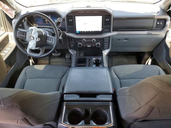 2024 FORD F150