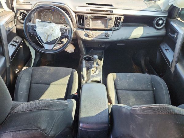 2017 TOYOTA RAV4 XLE