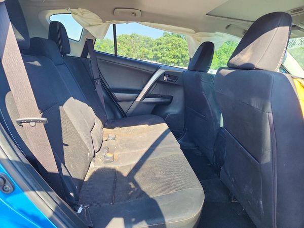 2017 TOYOTA RAV4 XLE