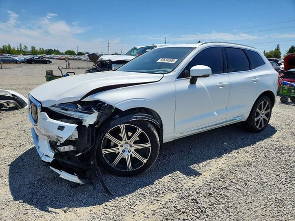 2020 VOLVO XC60 Inscription