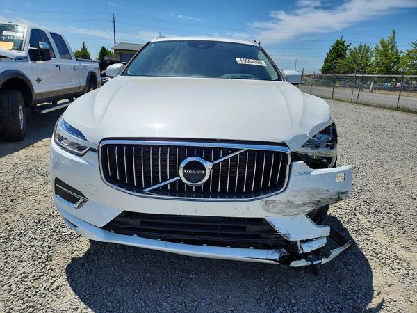 2020 VOLVO XC60 Inscription