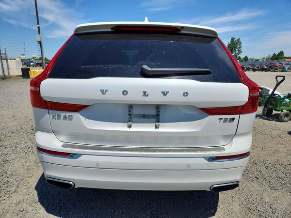 2020 VOLVO XC60 Inscription