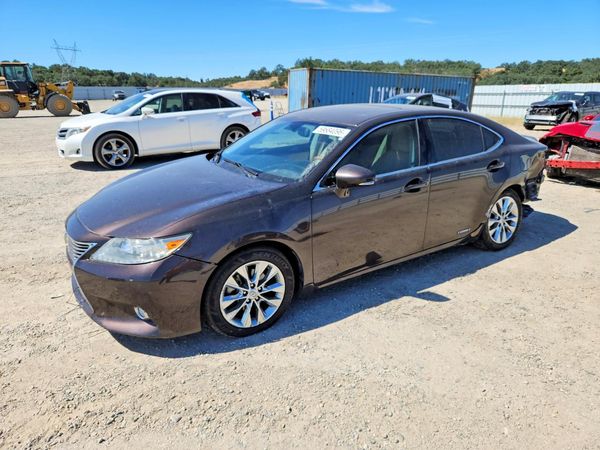 2014 LEXUS ES 300h
