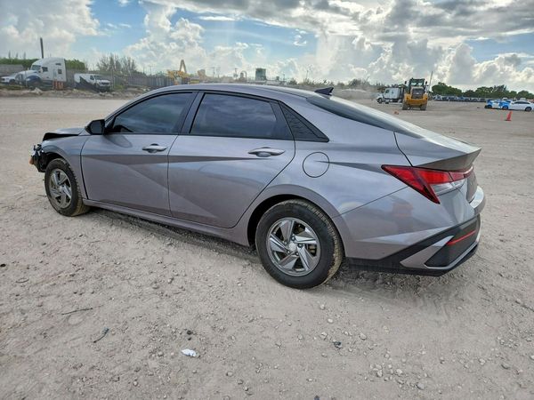 2024 HYUNDAI ELANTRA