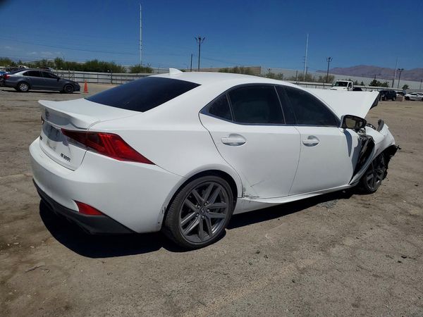 2017 LEXUS IS