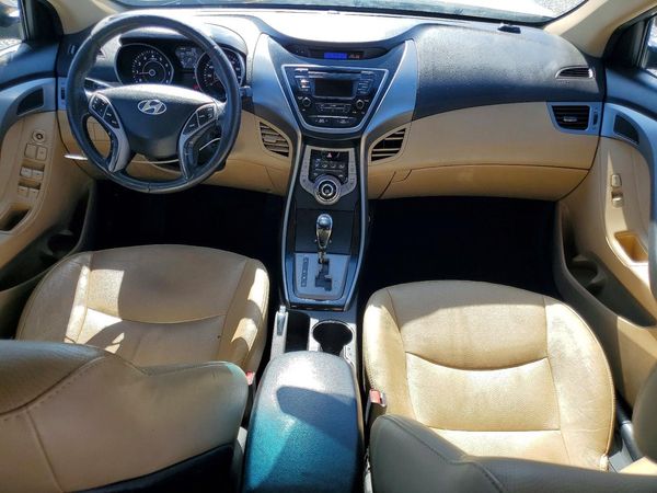 2013 HYUNDAI ELANTRA