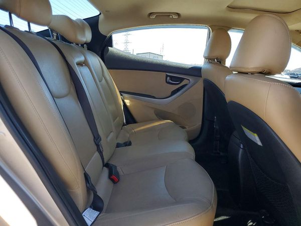 2013 HYUNDAI ELANTRA