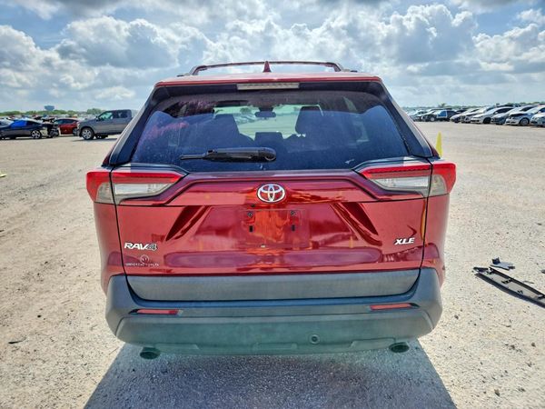 2019 TOYOTA RAV4