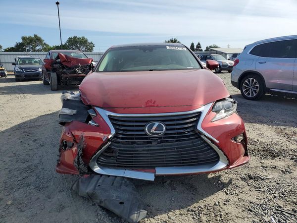 2018 LEXUS ES