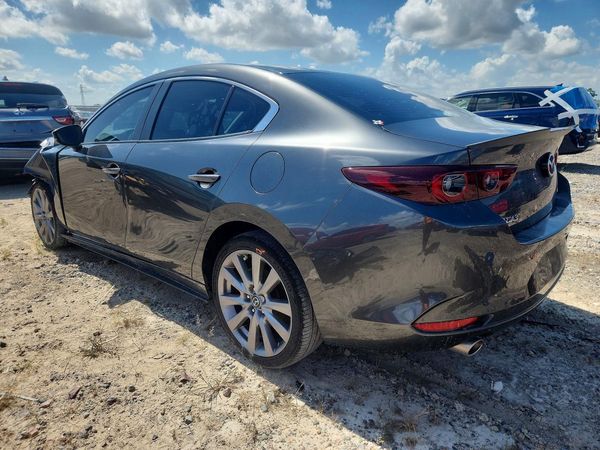 2024 MAZDA 3 Preferred Package