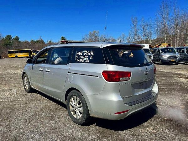 2018 KIA SEDONA L