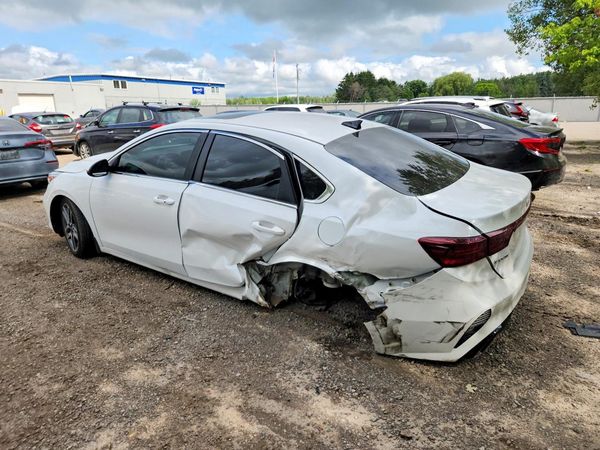 2024 KIA FORTE
