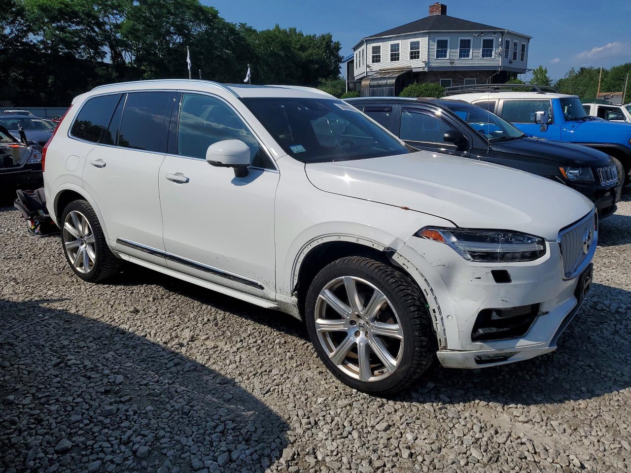 2017 VOLVO XC90 Inscription