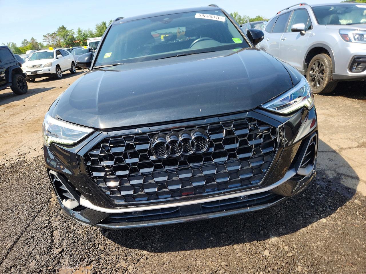 2022 AUDI Q3