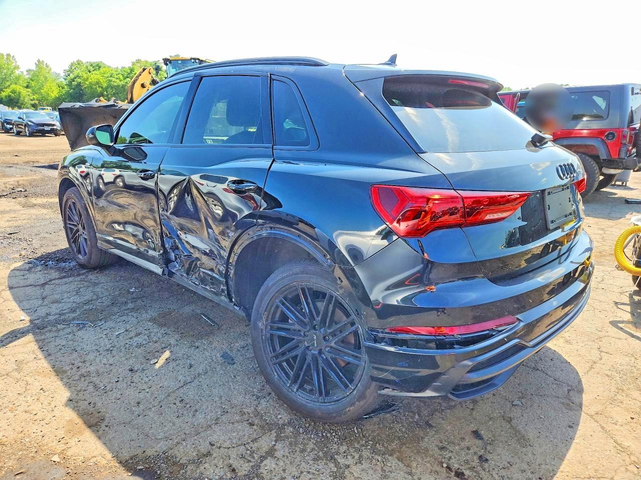 2022 AUDI Q3