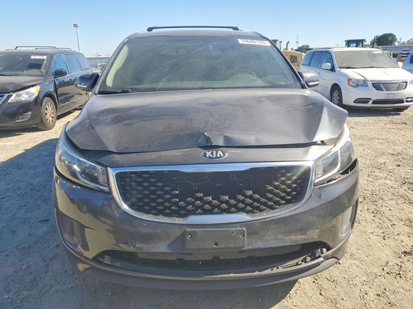 2016 KIA SEDONA LX - Middle-low