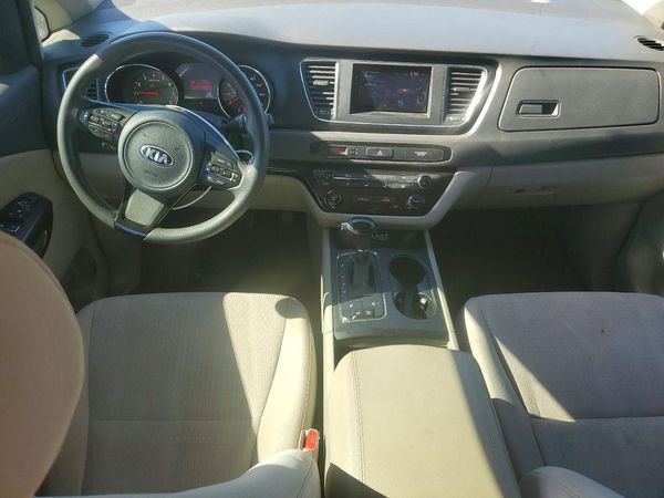 2016 KIA SEDONA LX - Middle-low