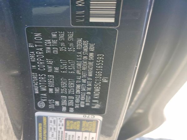 2016 KIA SEDONA LX - Middle-low