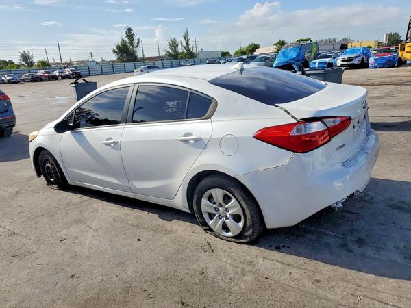 2014 KIA FORTE LX