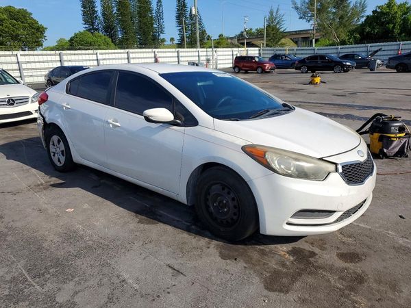 2014 KIA FORTE LX