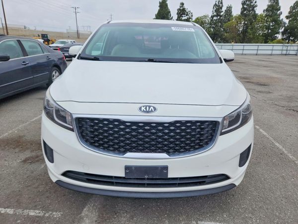 2016 KIA SEDONA L - Low level