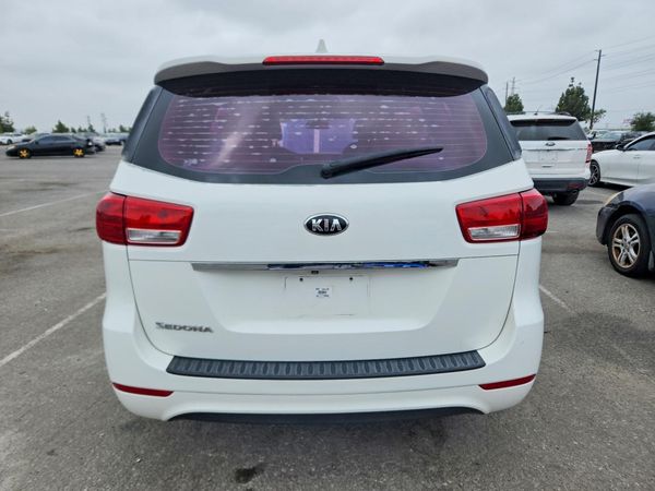 2016 KIA SEDONA L - Low level