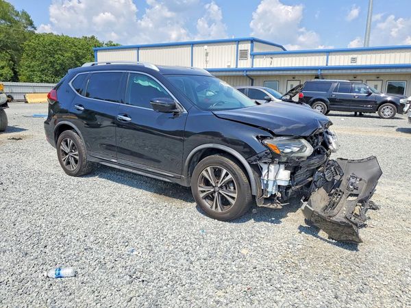 2018 NISSAN ROGUE