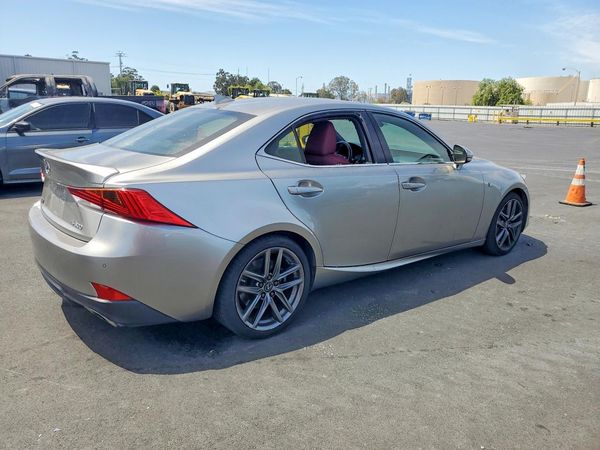 2019 LEXUS IS 300