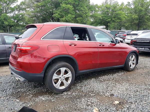 2017 MERCEDES-BENZ GLC