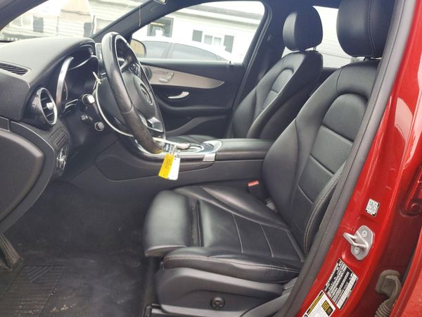 2017 MERCEDES-BENZ GLC