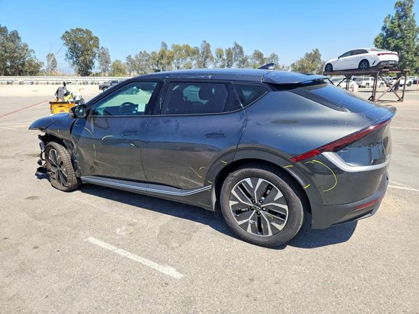 2024 KIA EV6