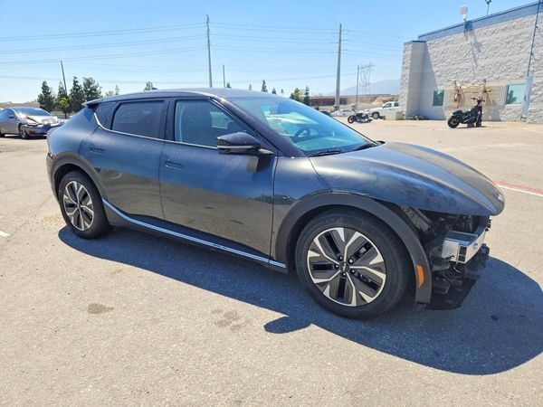 2024 KIA EV6