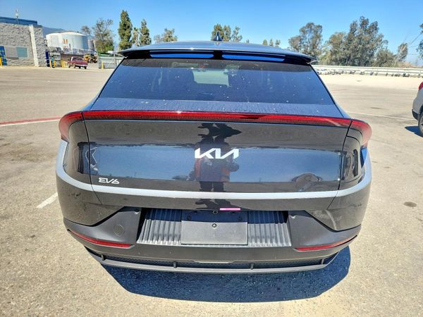 2024 KIA EV6