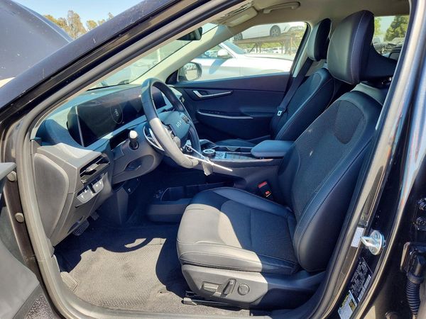 2024 KIA EV6