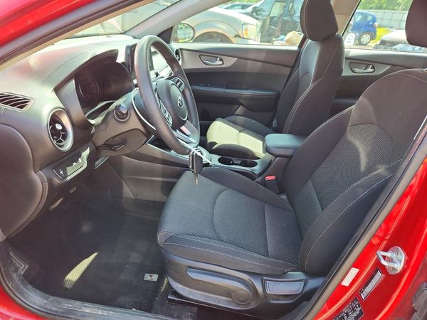 2020 KIA FORTE FE, LXS