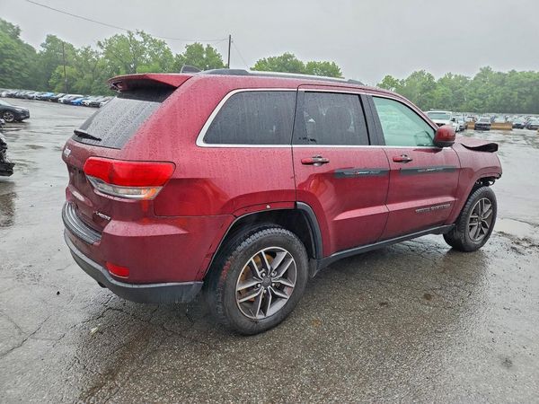 2019 JEEP GRAND CHEROKEE LAREDO 4X2