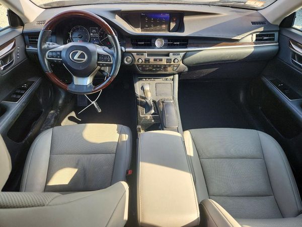 2018 LEXUS ES 350