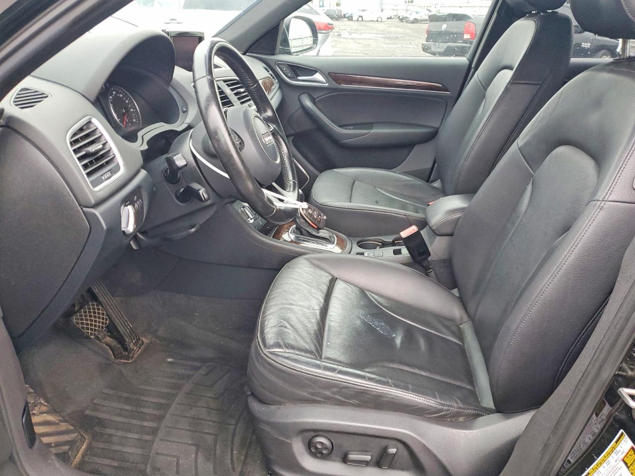 2015 AUDI Q3 quattro Prestige