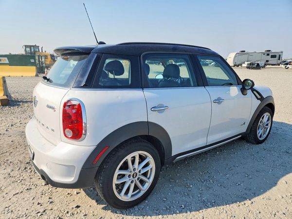 2016 MINI COOPER
