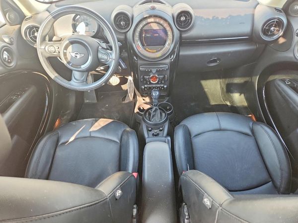 2016 MINI COOPER
