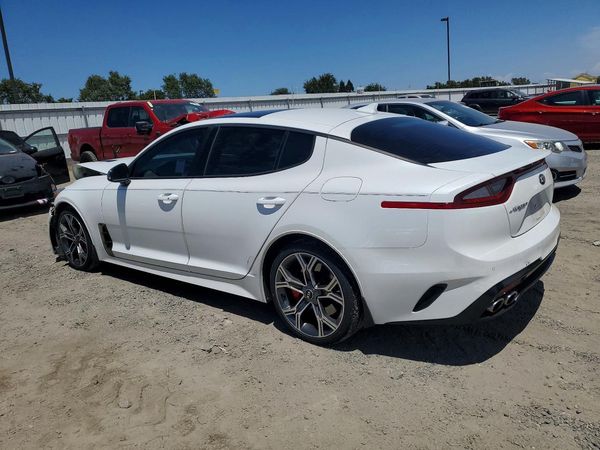 2019 KIA STINGER GT1