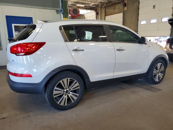 2015 KIA SPORTAGE GLS - Middle level